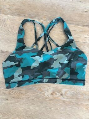 lululemon athletica Teal & Dark Green Camo Strappy Sports Bra